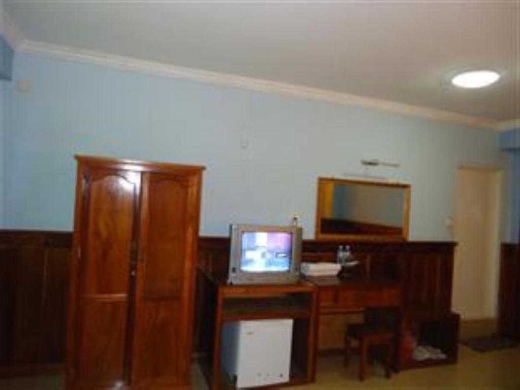 Spring Park Hotel Battambang Esterno foto
